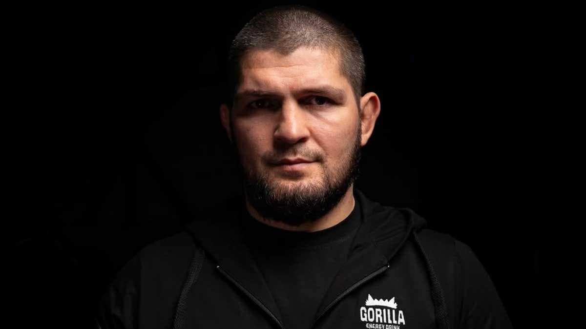 Ислам Махачев против Йена Мачадо Гэрри: Что ждет бойцов на UFC 330?