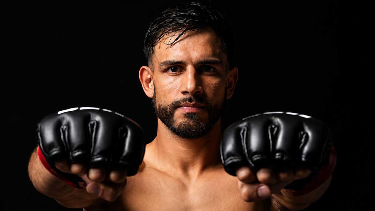 Яир Родригес меняет весовую категорию: теперь в лёгком дивизионе UFC